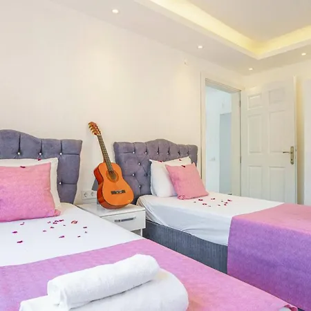 3 Bedroom - 6968 Villa
