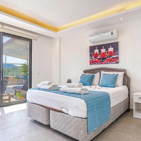 3 Bedroom - 6968 Villa